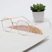 Metal Frame Oval Decor Anti-blue Light Planar Mirror Blue Light Blocking Eyeglasses Frame, 2023 New Computer Protection Eyeglasses For Men And Women Street Fashion Near-sighted Eyeglasses Artistic Vintage Metal Glasses Male With Prescription Lens Frame, Computer Protection Eyeglasses Unisex Fashionable Anti-blue Light Eyeglasses Frame For Street Snap - Emas - View 2