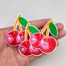 3入組紅色櫻桃刺繡貼布（補丁）,適用於衣物、牛仔褲、夾克、羽絨服、家用紡織品diy裝飾與修補 - 紅色 - 查看 7