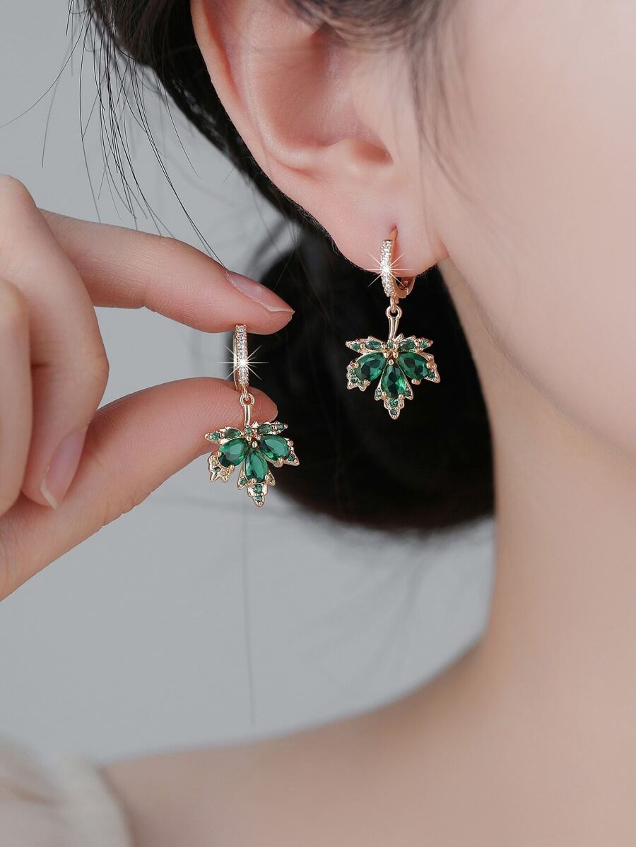 1pair Copper Cubic Zirconia Inlaid Maple Leaf Dangle Earrings - Green - View 1