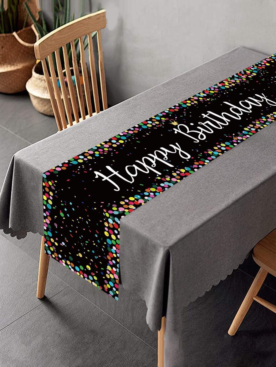 1件生日快乐涤纶桌布/桌旗，这款桌旗是家庭生日派对的完美装饰品。