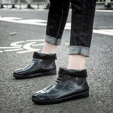 Men's Mid-calf Rain Shoes, Fashionable Slip-resistant And Waterproof Boots, Durable Rubber Kitchen Shoes For Delivery, And Fishing With Warm Lining - Black - View 4