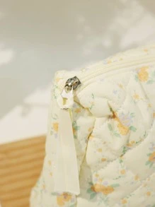 Flower Pattern Highly Attractive Fresh Handheld Beauty Bag Makeup Bag Makeup Bags Makeup Organizer Make Up Organizer Makeup Storage Make Up Bag - Apricot - View 2