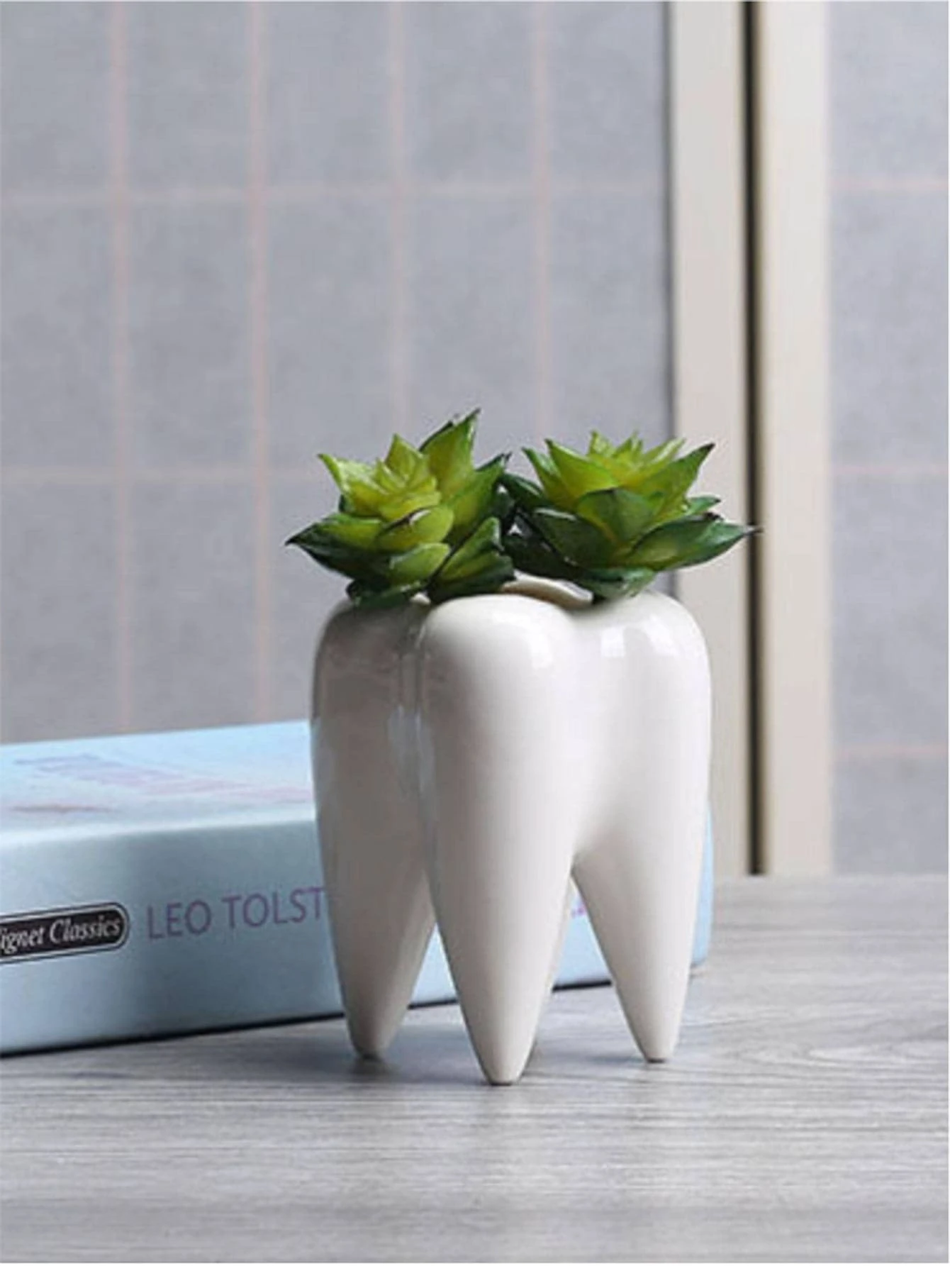 1pc White Ceramic Tooth Shaped Planter, Modern Home Art Decoration, Creative Household Flower Pot - White - View 1