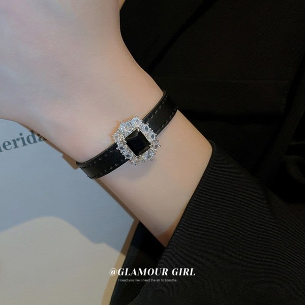 1 Pulsera Con Hebilla Para Niñas, Estilo Sweet & Cool Ins, Adecuada Para El Uso Diario De Las Mujeres