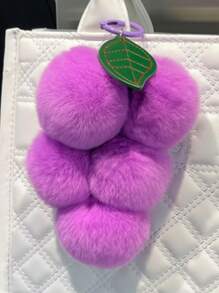 浅紫色葡萄形汽车钥匙扣和包包配件，可爱毛绒水果吊坠，适合 Ins 风格时尚包包配饰包包挂饰礼品、装饰品，适合少女女士大学生礼品、配饰、装饰汽车配饰女士钥匙扣挂饰 - 淡紫色 - 查看 1