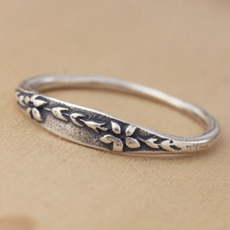 1pc Vintage, Simple, Carved, Plant Flower Decorated Ring, Suitable For Women's Wedding Party, Festival, Leisure, Everyday Wear Valentines,Mom,Mother,Mother's Day,Gift