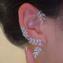 1pc Leaf-shaped Earring With Rhinestone Decoration - Silver - View 1