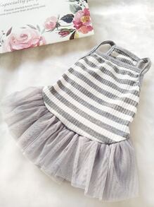 holdhoney Polyester Mesh Dress, Gray-White Striped Gauze Dress, Summer Thin, Soft And Skin-Friendly, Cat And Dog Pullover Dress, Cute And Casual, Elegant, Small Dog Clothing, Princess Strap, Spring And Autumn Tank Dress, Suitable For Cat And Dog Owners For Outdoor Travel Dressing Clothes.