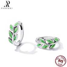 1雙925純銀時髦優雅耳環帶綠色樹葉設計,合適的適用於豪華首飾類,生日,婚禮,週年紀念日,日常穿著和禮品適合女士