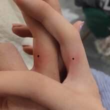 Waterproof Temporary Face Tattoo Sticker With Star & Dot Pattern, Mole Design, Creative Couple Fake Tattoo, Suitable For Women And Men - White - View 5