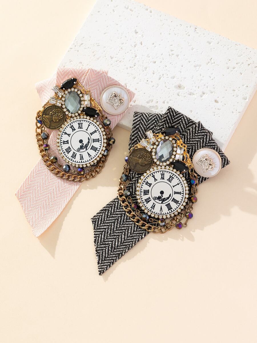 1件復古徽章胸針,女用巴洛克風格設計和時鐘形吊墜 - 經典 - 查看 1