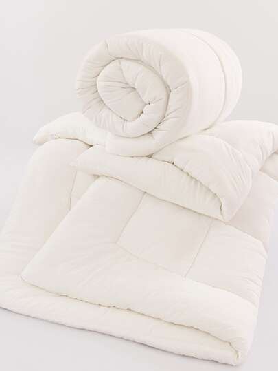 1 件白色蓬松被子，纤维绗缝四季被子，超大双人尺寸，适合儿童的各种尺寸，适合春秋季节的透气毯子