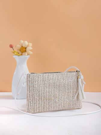 時尚女士斜跨小包