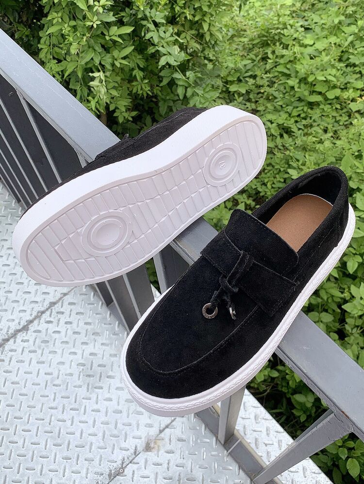 舒適的扁平夾腳拖鞋,配有流蘇和厚底,適合女性休閒穿著 - 黑色 - 查看 8