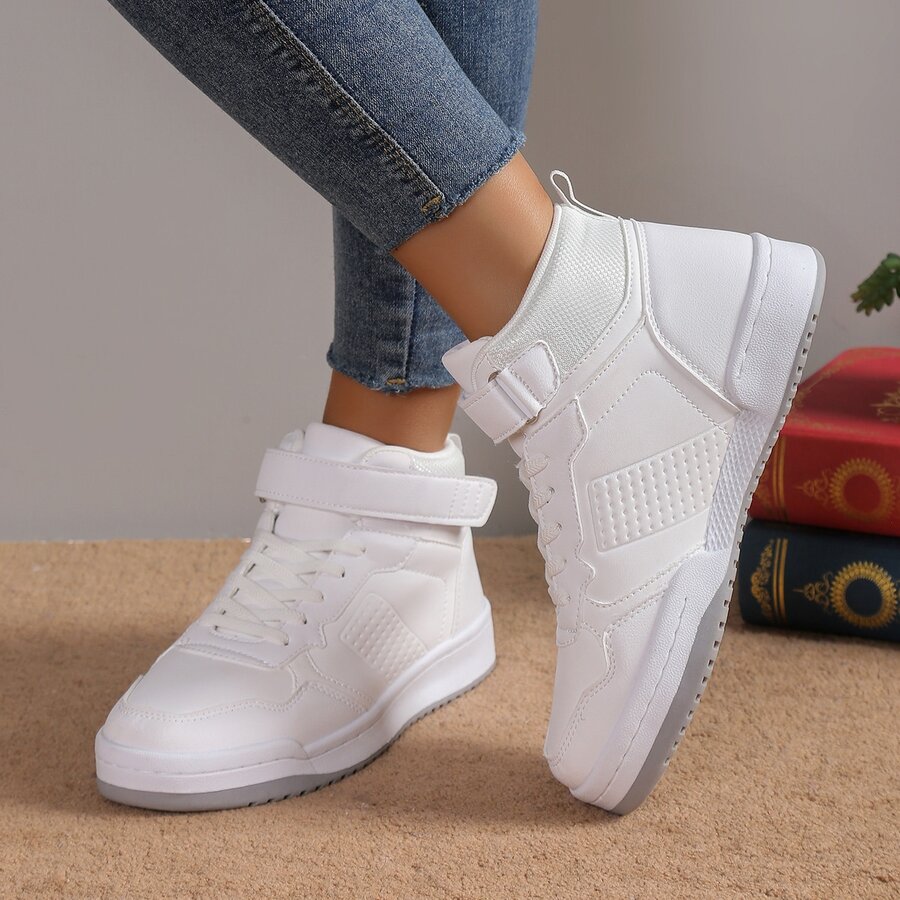 2023年新款大尺碼女款運動鞋,增高、耐磨、可調式扣環,高筒和平底運動鞋