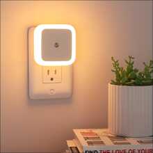 暖白色夜燈插座壁燈,夜光插座式夜燈,自動感應暮光夜燈led夜燈,適用於兒童臥室、浴室、走廊暖白色