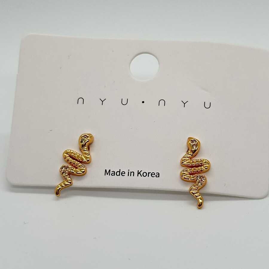 Aretes serpiente con piedrecitas brillante