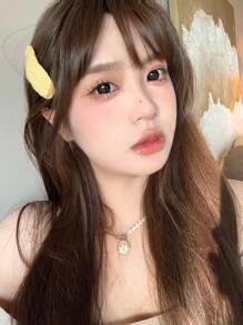 1副黑色美瞳，14.5毫米，半年更换一次，适合万圣节角色扮演