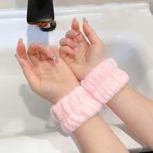 Pink 2 Pcs Spa Face Washing Wristbands, Wrist Washband Microfiber Wristbands for Washing Face, Absorbent Wristbands Wrist Sweatband for Women Girls Child, Prevent Liquid from Spilling Down Your Arms