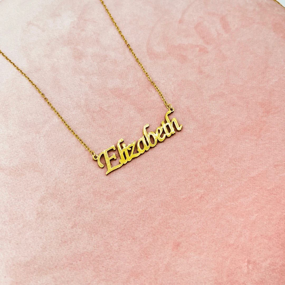 Collar de nombre personalizado con cadena, regalo único y personalizado de collar de nombre para abuela, mamá, hija, pareja, regalo del Día de la Madre, regalo de Navidad - Elizabeth - Ver 1
