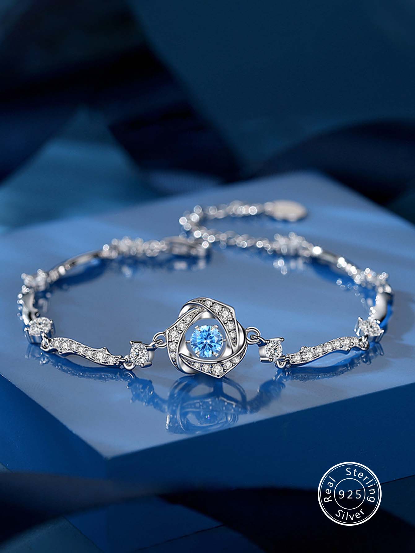 1入組時尚S925純銀耀眼氧化鋯手環,合適的適用於女性日常穿著