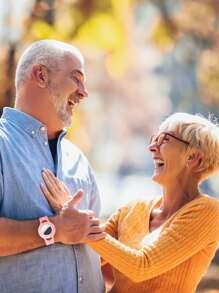 Pink Silica Gel Material Watch Band Compatible With Apple Airtag - Pink - View 6