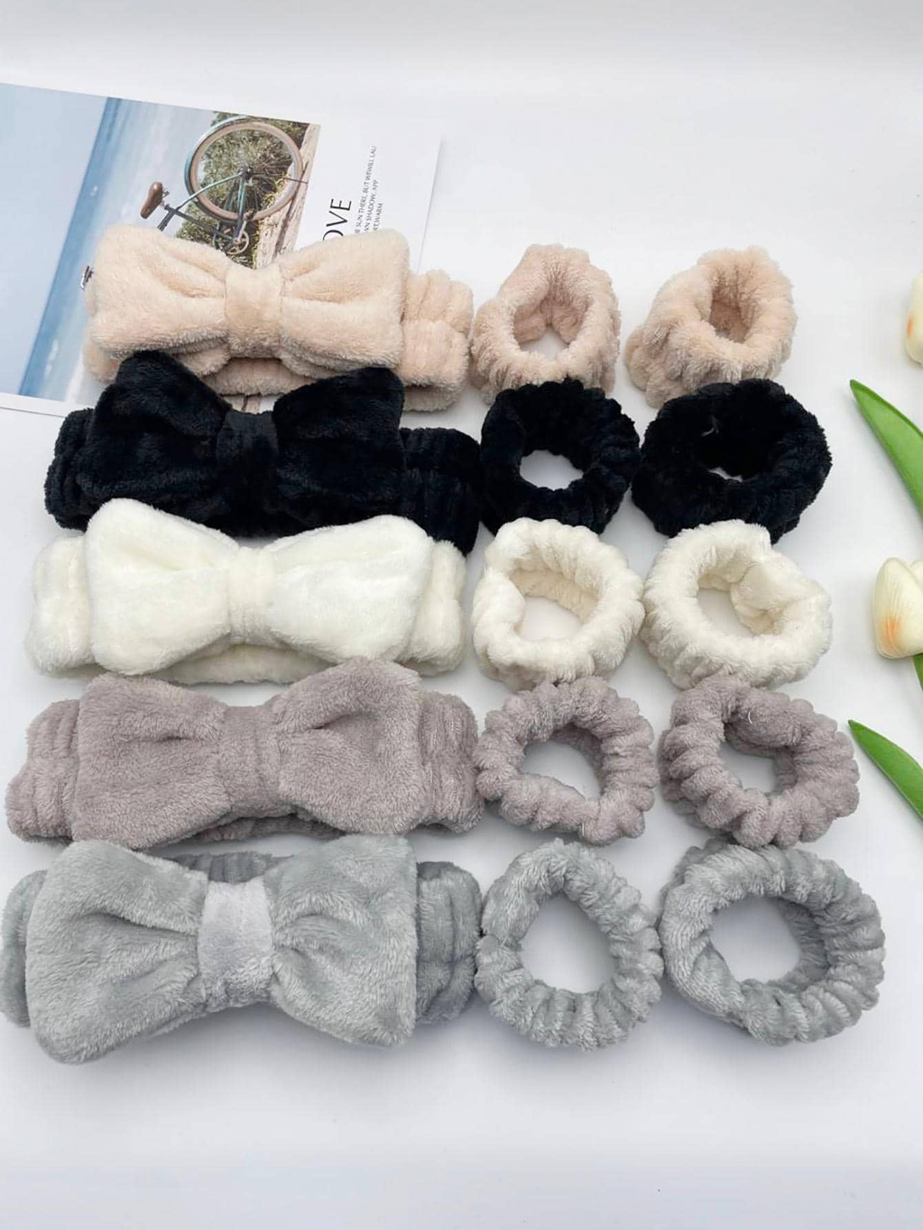 1 bộ Phong cách Đơn giản Của phụ nữ Có thể điều chỉnh Khăn tắm Dây buộc tóc Bộ Bao gồm 1 Miếng Đầu Khăn tắm & 2 Miếng Cổ tay Khăn mặt + 1 Miếng Phòng tắm Băng tay Hoàn hảo Đối với Tắm rửa & SPA - trắng - Xem 1