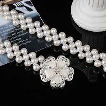 1 Stück Damen Silber Farbe Fünf-blüte Camellia & Strass Schnalle Elastischer Faux-perlen Gürtel Für Kleidung Zubehör Im Täglichen Leben Elegant