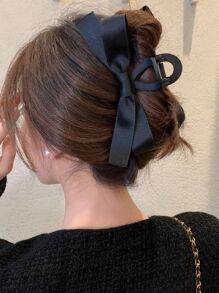 1pc Women's Black Bowknot Plastic Hair Claw, Cross Gripping Design, Suitable For Daily Use Cute Claw Clips Hair Clips Hair Jaw Clip Hair Clamps Hair Clutch Hair Catcher Clip, Bow Accessories, School Stuff, Black Bows, College Fall Winter Hair Accessories For Women For Vacation Outfits Woman - Black - View 3