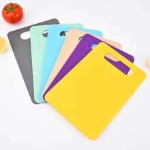 Pp Plastic Fruit & Vegetable Cutting Board For Barbecue, Camping And Travel, Disposable And Classified