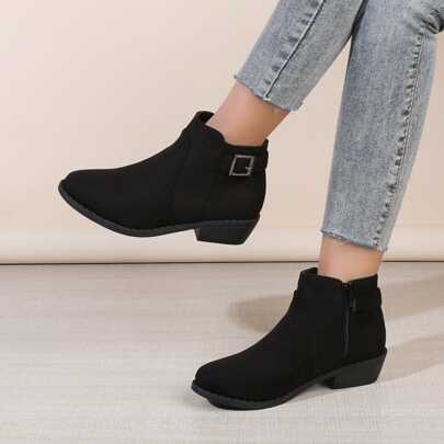 Women's Fashionable Short Boots With Buckle Decoration, Perfect For Autumn And Winter Casual Outfits