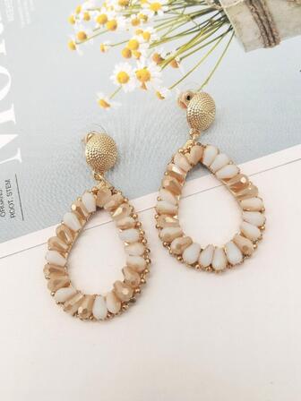 1雙手工製作復古水晶&鏤空水滴造型懸垂耳環,合適的適用於女性日常穿著