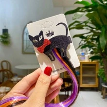 1個隨機款式的萬聖節蝙蝠形狀髮夾,帶帶吊著的頭髮,服裝派對髮飾