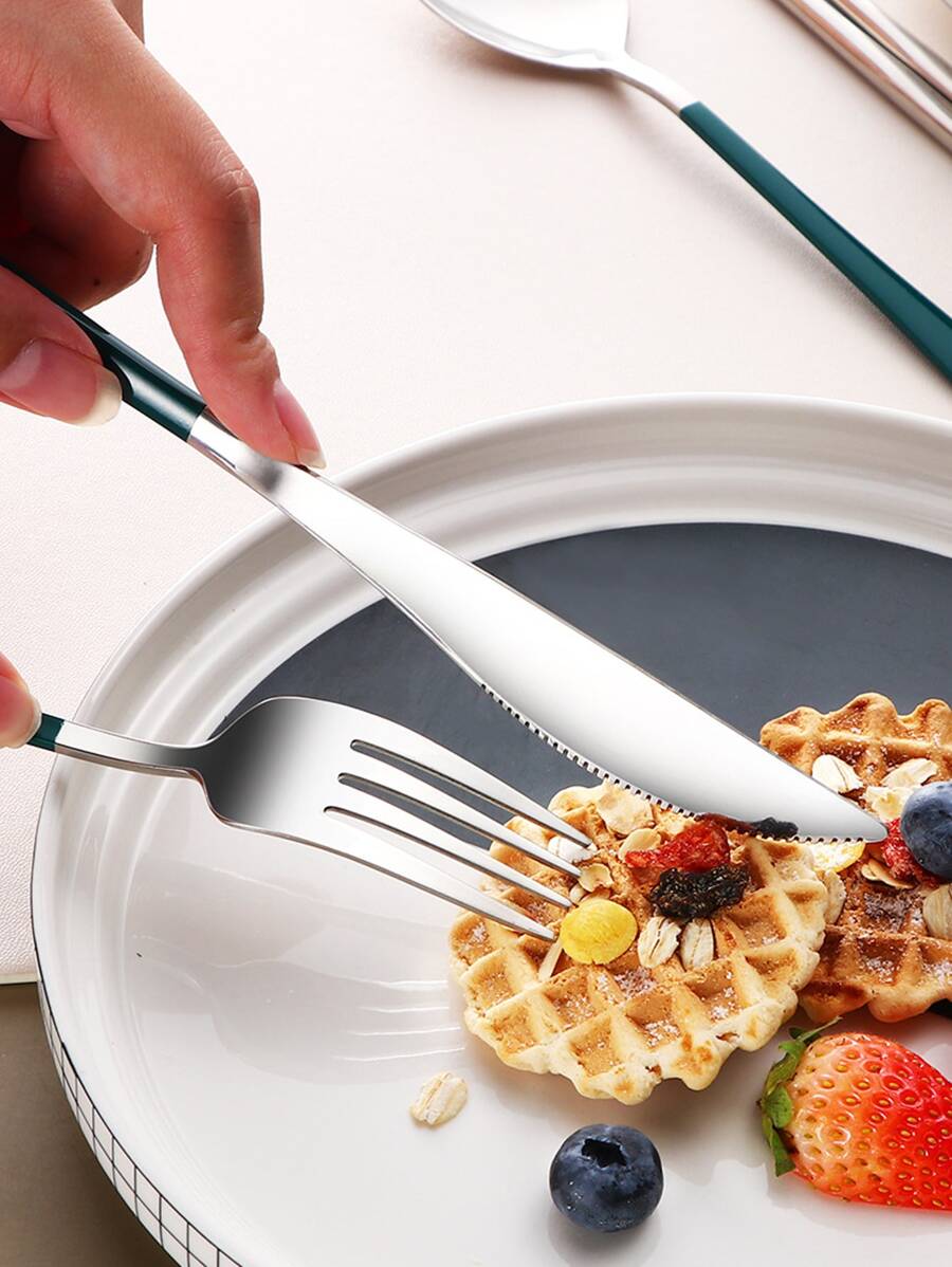 4Piece Portable Stainless Steel Cutlery Set With Steak Knife, Fork