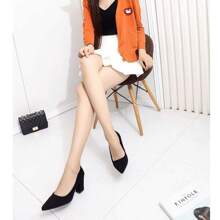 尖頭高跟鞋,2023秋天新品到貨,粗跟高跟鞋,大碼,專業和時尚女性鞋 - 黑色 - 查看 2