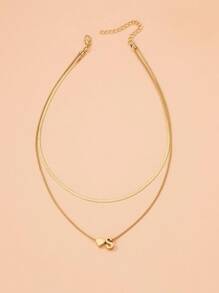 1個圓形和平面蛇紋疊加簡約時尚的雙層心形和字母組合吊墜項鍊,適合日常佩戴