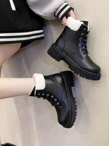 Fashionable New Women's Thick Sole Boots