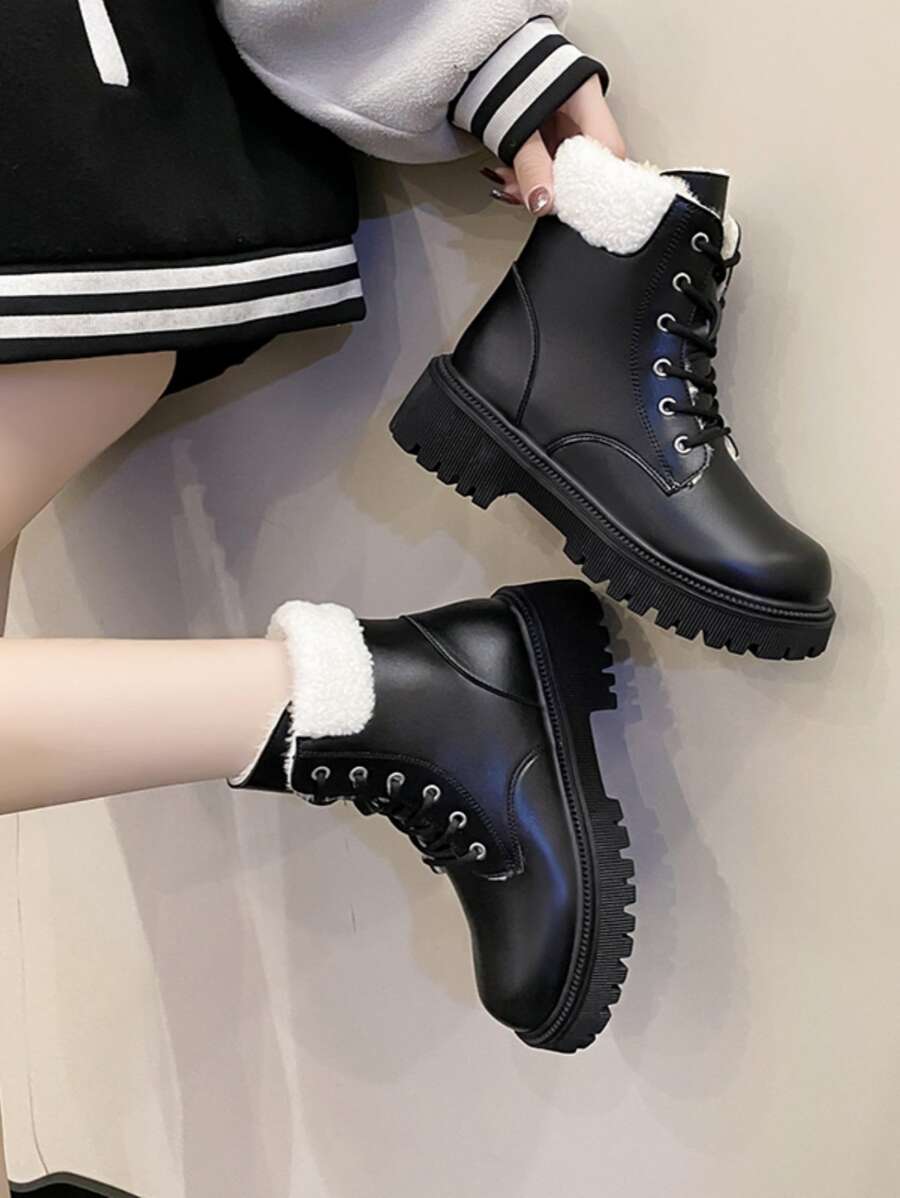 Fashionable New Women's Thick Sole Boots