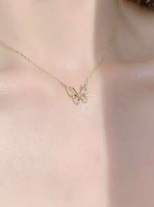 1入組時尚鏤空蝴蝶吊墜項鍊合適的適用於女性日常穿著 - 金黃色 - 查看 3