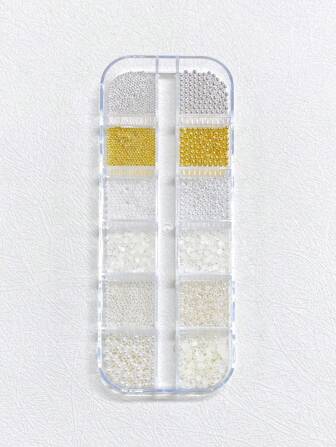 1 boîte/12 grilles de perles d'acier et de perles blanches de tailles mixtes. Décorations pour la création d'ongles, charms, pierres et fournitures pour les ongles