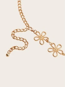 1 pièce Chaîne de corps en métal vintage ajourée en forme de fleur pour femmes. Décoration bohème multirang pour la taille, convient pour les coiffures décontractées. Idéal pour les occasions comme Halloween, Noël, l'été, l'école, l'automne.