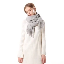 新款時尚純色大尺寸羊毛圍巾女士保暖披肩,適用於秋冬季節 - 淺灰色 - 查看 1