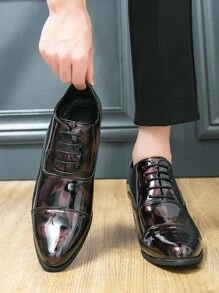 Zapatos De Hombre Clásicos De Tacón Alto De PU Personalizados Con Diseño De Aumento De Altura, Perfectos Para Bodas, Fiestas Y Ocasiones De Negocios, Casuales Y De Moda Con Cierre De Cordones - Burdeos - Ver 2