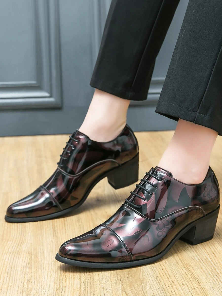 Zapatos De Hombre Clásicos De Tacón Alto De PU Personalizados Con Diseño De Aumento De Altura, Perfectos Para Bodas, Fiestas Y Ocasiones De Negocios, Casuales Y De Moda Con Cierre De Cordones - Burdeos - Ver 1