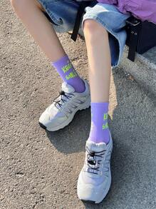 1pair Women's Sporty Mid-calf Socks With Slogan & Letter Pattern