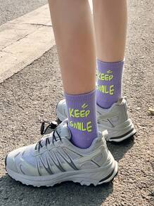 1pair Women's Sporty Mid-calf Socks With Slogan & Letter Pattern