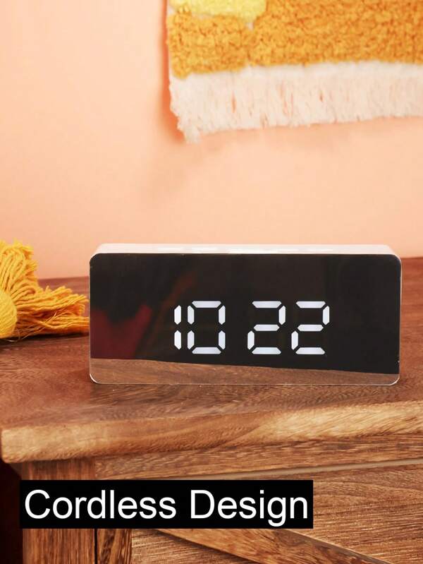 1pc LED Electric Digital Alarm Clock, Plastic Mirror Surface Desktop