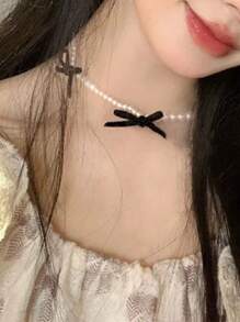 1 件优雅甜美毛绒蝴蝶结和人造珍珠装饰吊坠项链，适合女士情人节、妈妈、母亲、母亲节、礼物 - 白色 - 查看 2