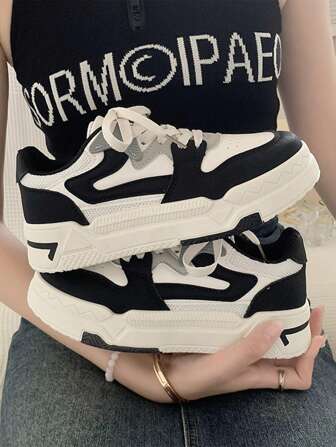 撞色前繫帶滑冰鞋適合女士,休閒運動鞋