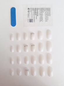24入組短方形白色漸變假指甲，帶有水鑽，打造迷人外觀，包括果凍膠、指甲銼和塗抹器。適合日常穿著、聚會和跳舞。 - 彩色 - 查看 3
